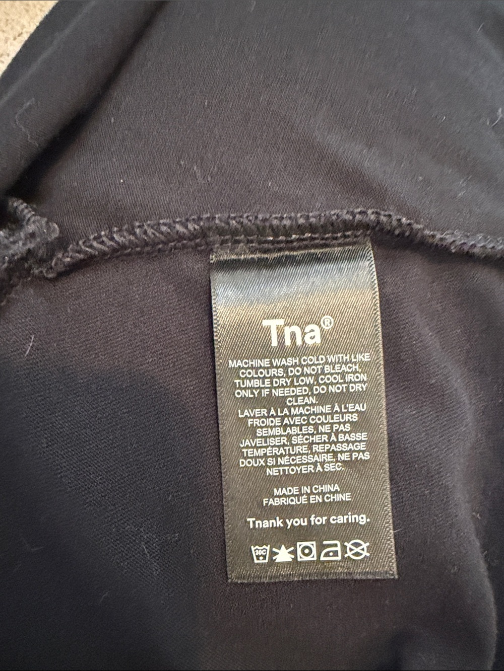 Aritzia TNA Cropped Crewneck Tee - Picture 7 of 8